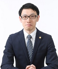 弁護士 小野 佑輔
